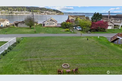3697 Driftwood Drive, Clinton, WA 98236 - Photo 1