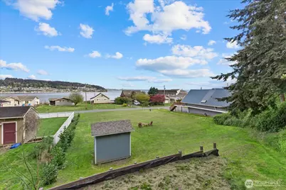 3697 Driftwood Drive, Clinton, WA 98236 - Photo 13