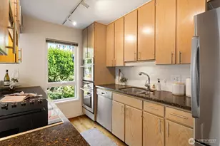 101 NW 58th St, Seattle, WA 98107 - Photo 17
