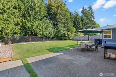419 E View Ridge Drive, Everett, WA 98203 - Photo 29