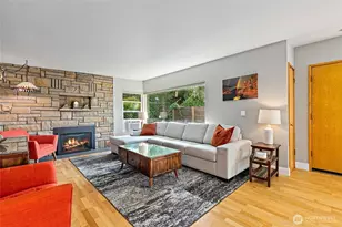 419 E View Ridge Dr, Everett, WA 98203 - Photo 5