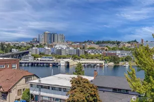 3219 Fuhrman Ave E, Seattle, WA 98102 - Photo 31