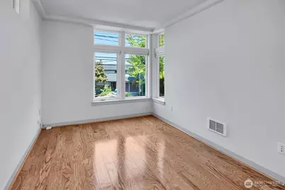 3219 Fuhrman Avenue E, Seattle, WA 98102 - Photo 23