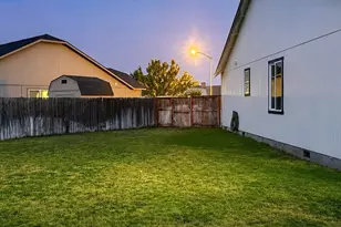 1324 E Polk Ct, Moses Lake, WA 98837 - Photo 25