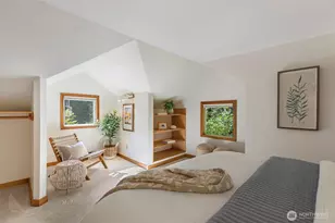 5470 Taylor Ave NE, Bainbridge Island, WA 98110 - Photo 19