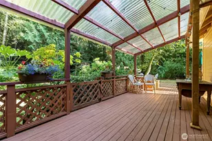 5470 Taylor Ave NE, Bainbridge Island, WA 98110 - Photo 27