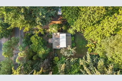 5470 Taylor Avenue NE, Bainbridge Island, WA 98110 - Photo 39