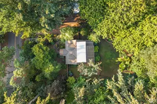 5470 Taylor Ave NE, Bainbridge Island, WA 98110 - Photo 39