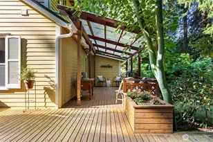 5470 Taylor Ave NE, Bainbridge Island, WA 98110 - Photo 29