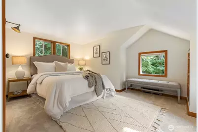 5470 Taylor Avenue NE, Bainbridge Island, WA 98110 - Photo 21