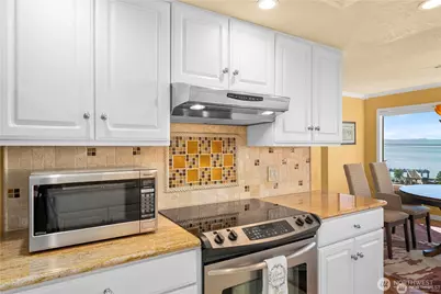 28313 Redondo Way S #209, Des Moines, WA 98198 - Photo 15
