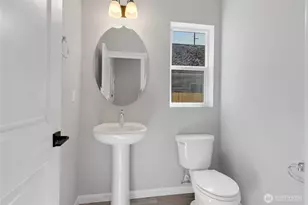 1025 E 64th S, Tacoma, WA 98404 - Photo 11