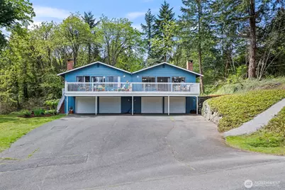 296 298 North Shore Boulevard, Fox Island, WA 98333 - Photo 1