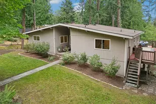 1115 Wildwood Blvd SW, Issaquah, WA 98027 - Photo 1