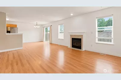 3815 184th Street E, Tacoma, WA 98446 - Photo 5