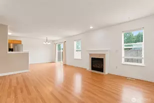 3815 184th St E, Tacoma, WA 98446 - Photo 5