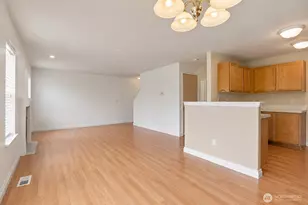 3815 184th St E, Tacoma, WA 98446 - Photo 7