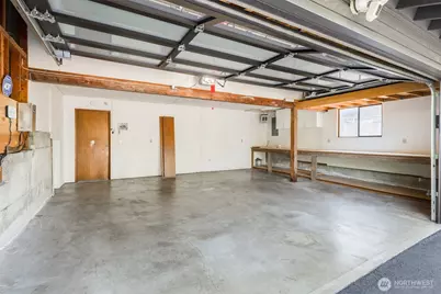 12617 NE 5th Street, Bellevue, WA 98005 - Photo 27
