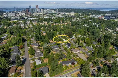 12617 NE 5th Street, Bellevue, WA 98005 - Photo 31