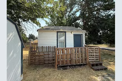 115 W 2nd Street, Waitsburg, WA 99361 - Photo 15