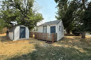 115 W 2nd St, Waitsburg, WA 99361 - Photo 7
