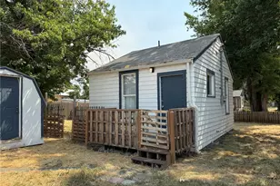 115 W 2nd St, Waitsburg, WA 99361 - Photo 9