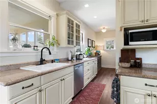 3801 N 21st St, Tacoma, WA 98406 - Photo 11