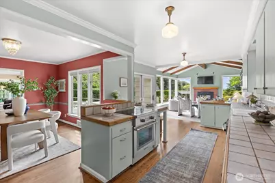 10037 15th Avenue NW, Seattle, WA 98177 - Photo 9