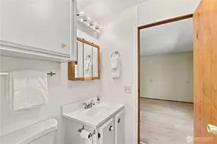22104 49th Ave SE, Bothell, WA 98021 - Photo 23