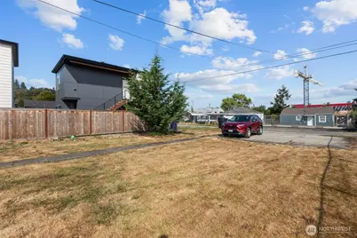 1621 E 32nd Street, Tacoma, WA 98404 - Photo 11