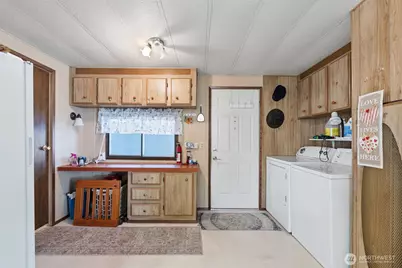 3516 Harrison Avenue #N, Centralia, WA 98531 - Photo 11