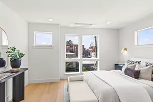 4326 Woodlawn Ave N, Seattle, WA 98103 - Photo 15
