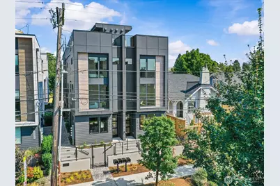 4326 Woodlawn Avenue N #B, Seattle, WA 98103 - Photo 1