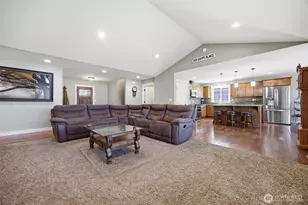 803 Mapleridge Dr, Everson, WA 98247 - Photo 5