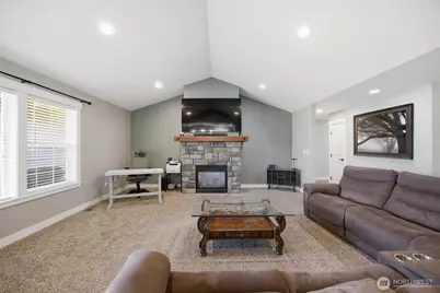 803 Mapleridge Drive, Everson, WA 98247 - Photo 7
