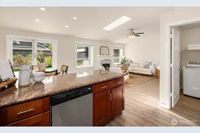 15012 132nd Avenue SE, Renton, WA 98058 - Photo 15