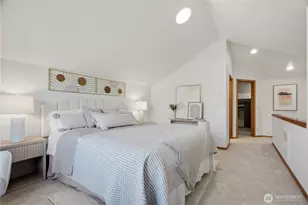 12316 33rd Ave NE, Seattle, WA 98125 - Photo 9