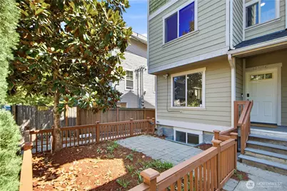 12316 33rd Avenue NE #C, Seattle, WA 98125 - Photo 1