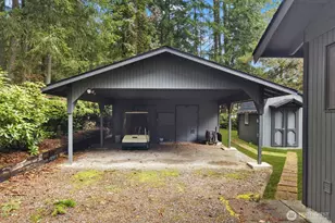 11132 Country Club Dr, Anderson Island, WA 98303 - Photo 27