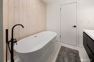 11132 Country Club Dr, Anderson Island, WA 98303 - Photo 15