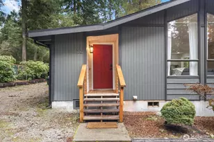 11132 Country Club Dr, Anderson Island, WA 98303 - Photo 1