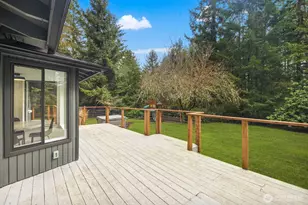 11132 Country Club Dr, Anderson Island, WA 98303 - Photo 23