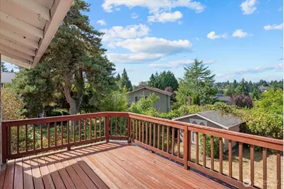 1665 Monroe Court SE, Renton, WA 98058 - Photo 11