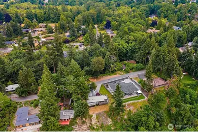 19210 SW Edgecliff, Normandy Park, WA 98166 - Photo 3
