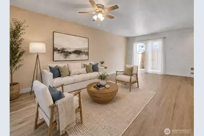 1939 I Street #C, Tacoma, WA 98405 - Photo 3