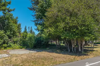 1627 McHugh Avenue, Enumclaw, WA 98022 - Photo 5