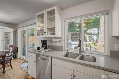 12086 NE 137th Court, Kirkland, WA 98034 - Photo 13