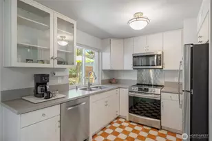 12086 NE 137th Ct, Kirkland, WA 98034 - Photo 9