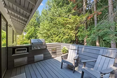 2202 Sahalee Drive E, Sammamish, WA 98074 - Photo 13