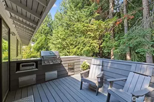 2202 Sahalee Dr E, Sammamish, WA 98074 - Photo 13
